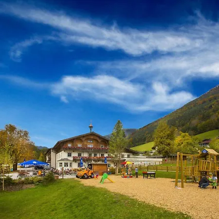 Alpenlodge, 8 *