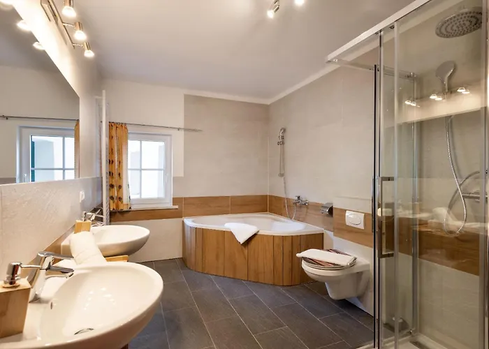 Alpenlodge, 8 * ティールゼー